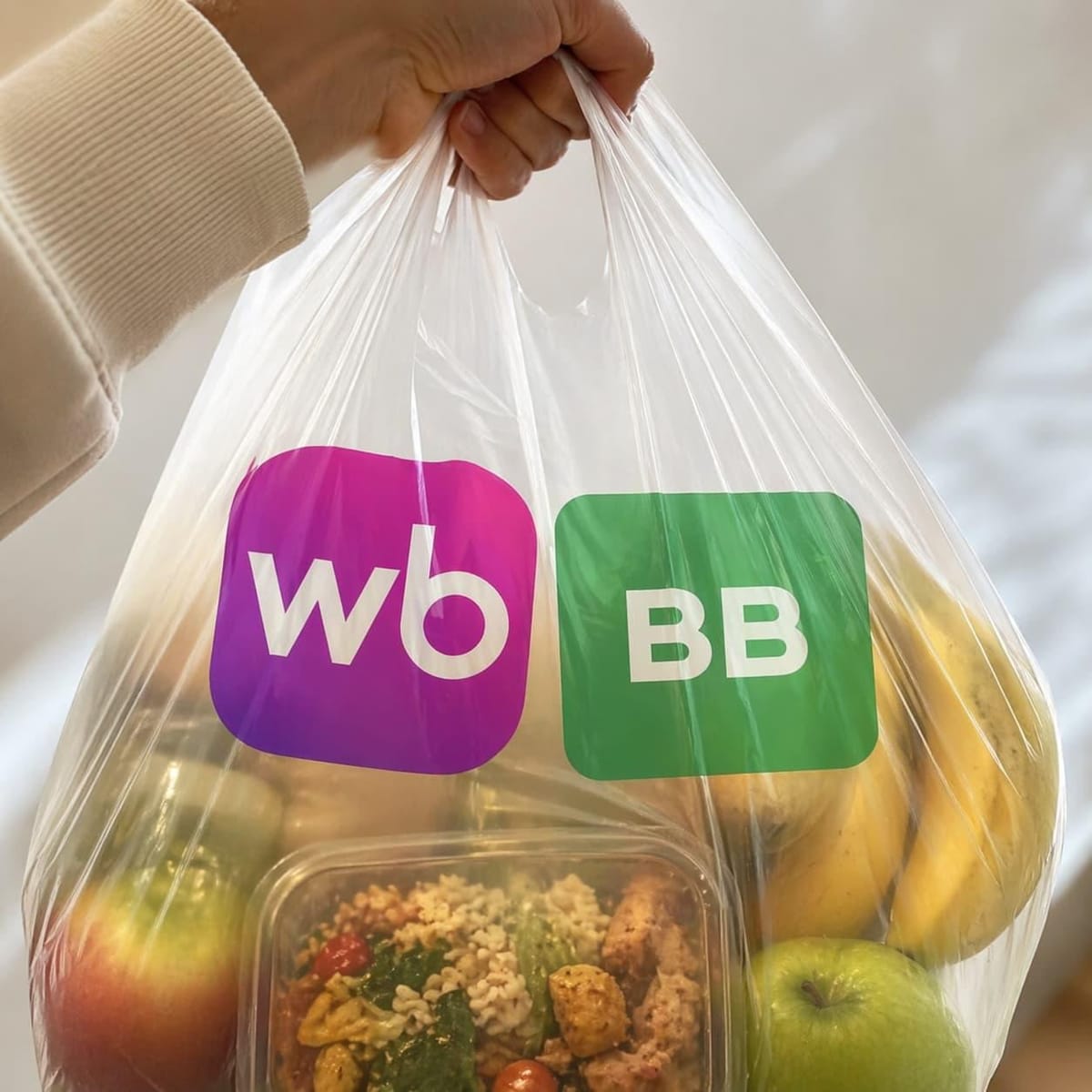 «Вкусвилл» зашёл на Wildberries — и это может быть только начало