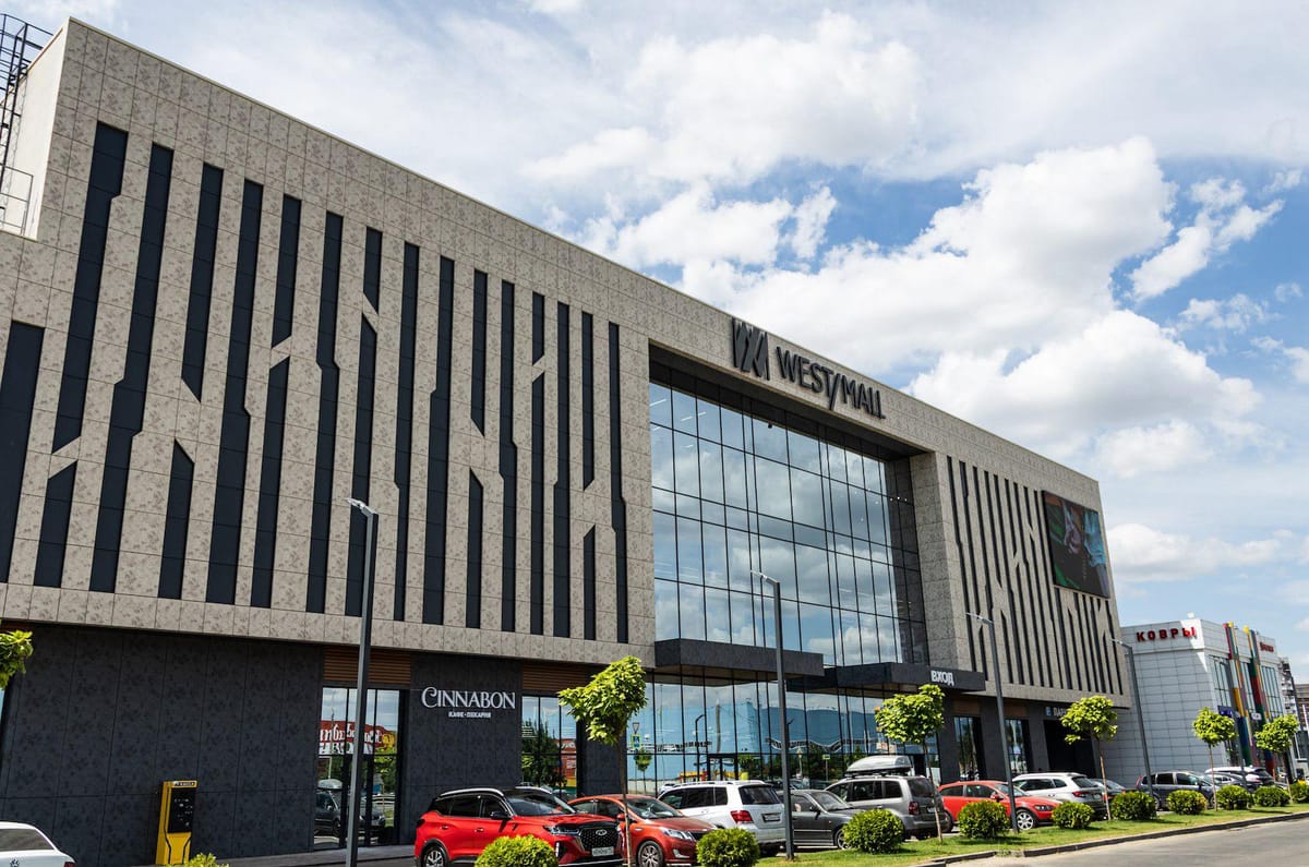 Нападение в ТРЦ West Mall в Краснодаре