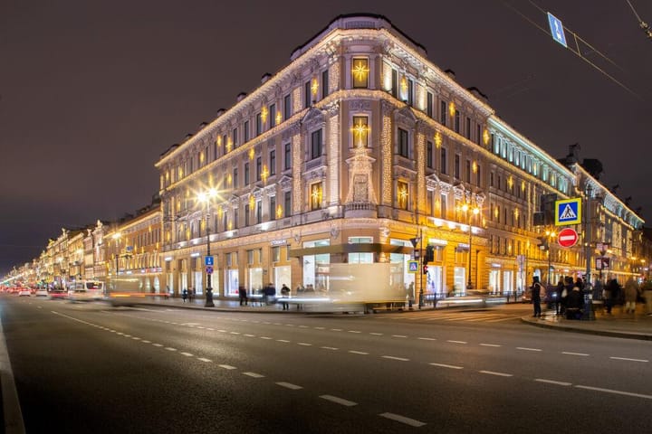 Фонтанка заглянула в отчётность питерских ТЦ