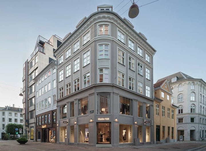 Шопинг без стресса: Massimo Dutti открыл первый магазин в Дании