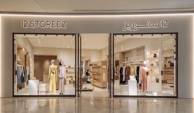 12 STOREEZ снова открывает магазин в Дубае