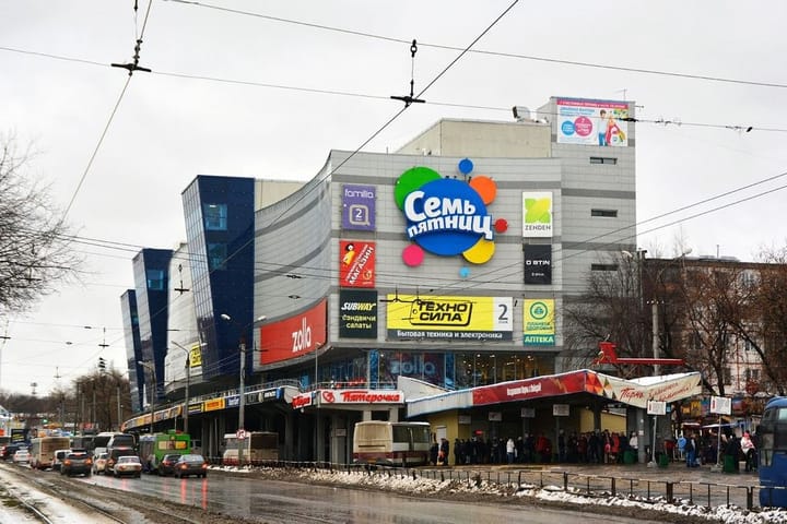Нарезка по-пермски: в ТЦ "Семь пятниц" продают фудкорт