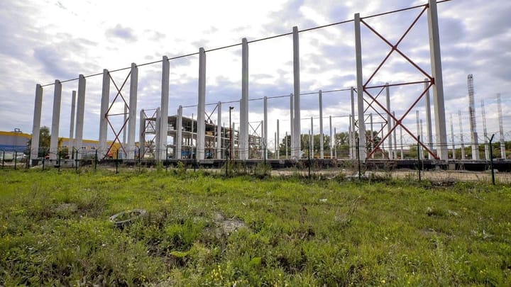 Когда продавал хлебушек, а построил ТЦ